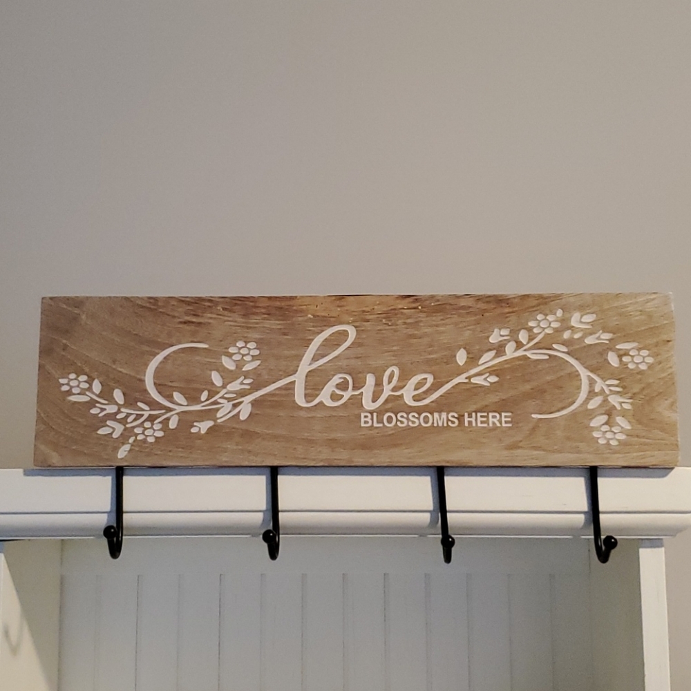 WOOD DECOR